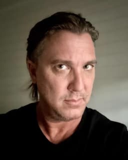 Bryan Nova Brey